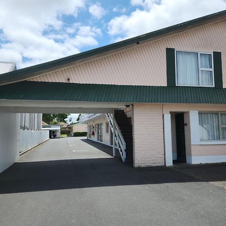 Cedar Lodge Motel Hamilton Exterior photo